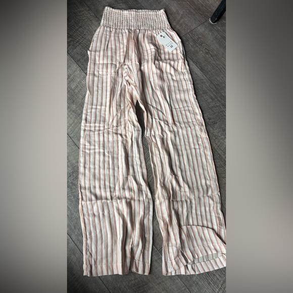Billabong Pink and White Striped Pants - Picture 6 of 6